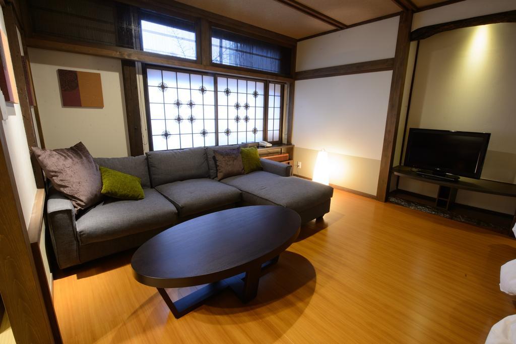 Naraya Hotel Kusatsu  Buitenkant foto