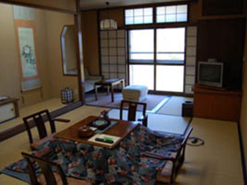 Naraya Hotel Kusatsu  Buitenkant foto